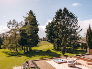 garden view with hot tub